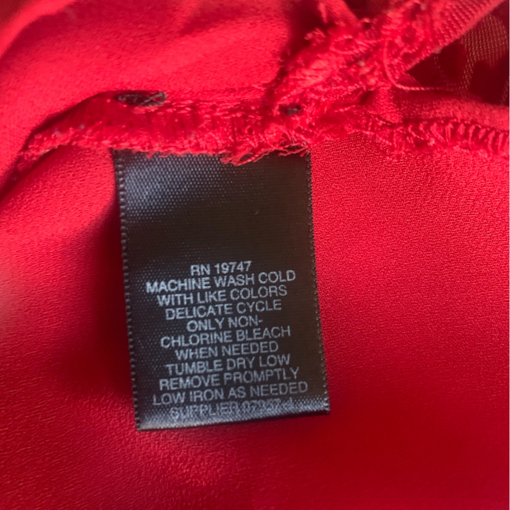 Liz Claiborne Red Textured Blouse - Picture 6 of 7